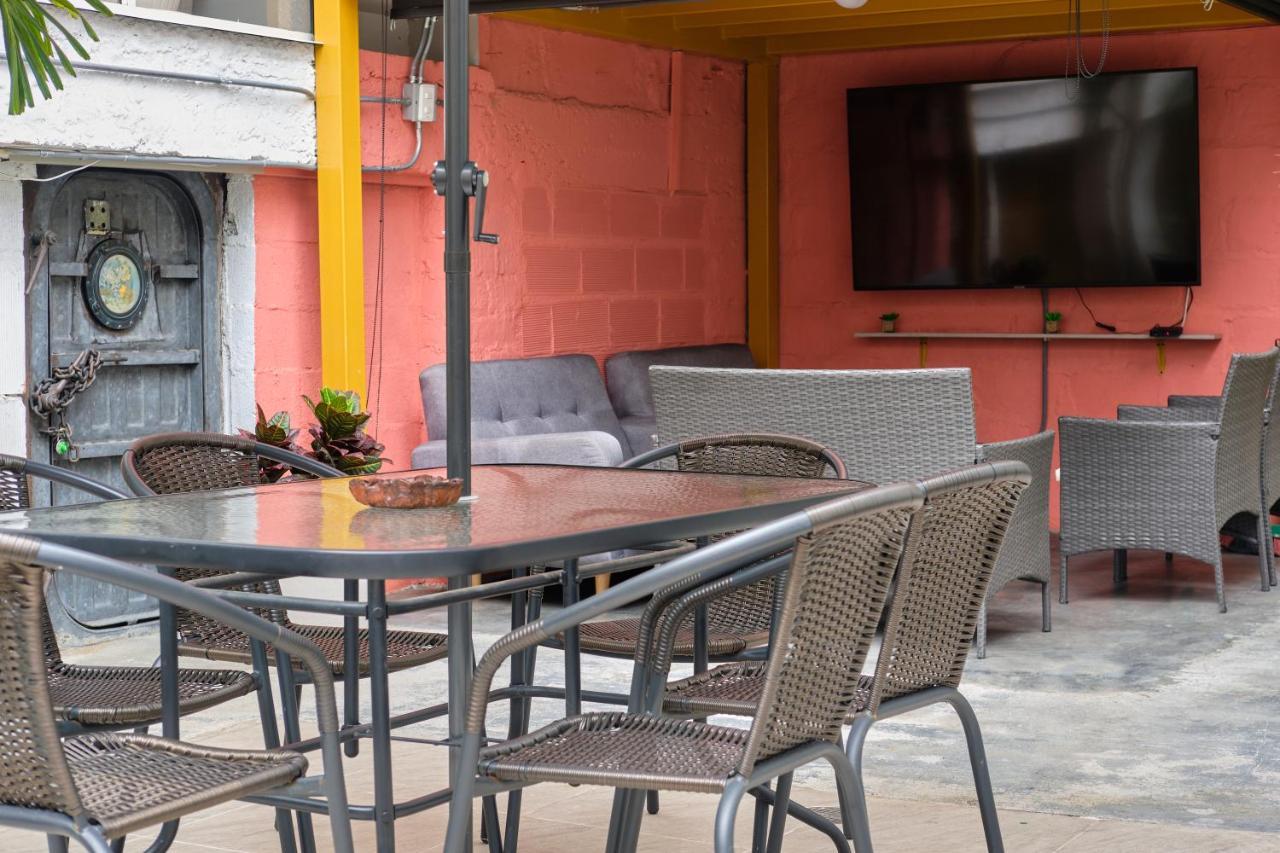 Botanica Casa Hotel Меделин Екстериор снимка